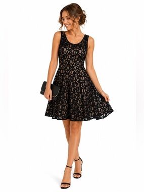 NWT Lyman by Frank Lyman Cocktail Dress Womens Size 4  Lacy Nude Fit and Flare